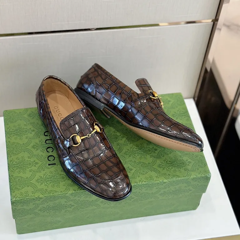 Gucci Shoe 